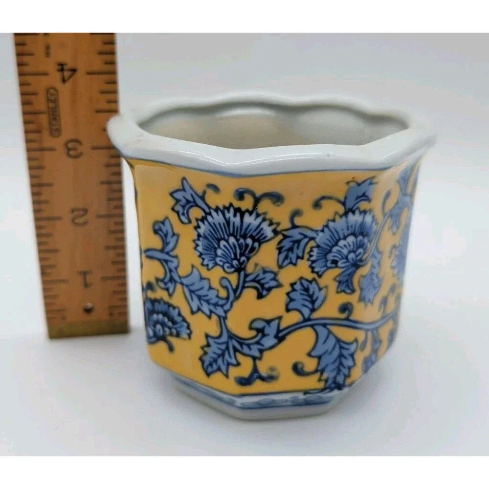 Vtg Chinese Yellow & Blue Floral Planter Octagonal Small